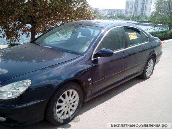 Автомобиль,пежо 2003 года