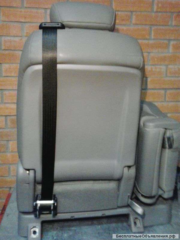 Установка трёхточечных ремней на Гранд Старекс