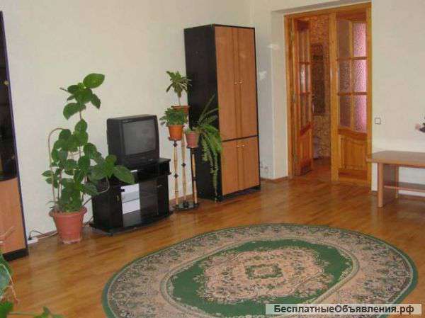 Сдаю 2комн.кварт.на Автозаводе