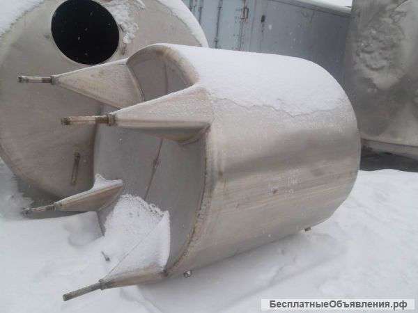 Емкость нержавеющая, объем 2 куб.м.