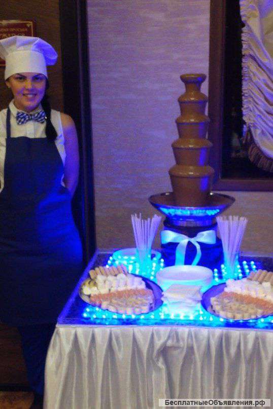 Шоколадный фонтан с подсветкой