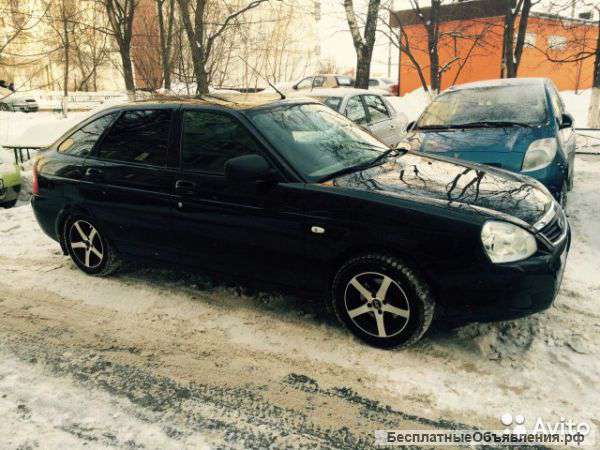 Автомобиль Lada Priora 1.6 2011