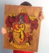Интерьерное деревянное панно, декоративная вывеска Gryffindor