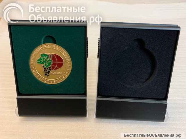 Футляры для медалей, значков. Изготовление ложементов.