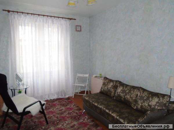 Комната в трехкомнатной квартире