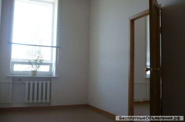 Сдам отличный офис 50 м2 (2 кабинета) В центре