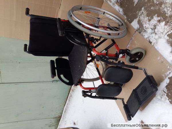 Кресло-коляска инвалидная складная