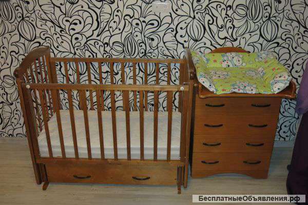 Детская кроватка Можга с ортопед. матрасом + комод