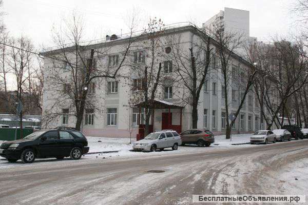 Отдельно стоящее здание 1900 м² с уч-м 18 соток