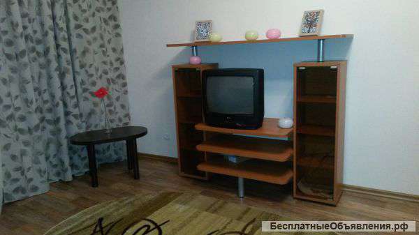 Сам 1-комн квартиру - от собственника