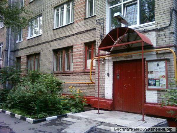 Однокомнатную квартиру м.Аэропорт