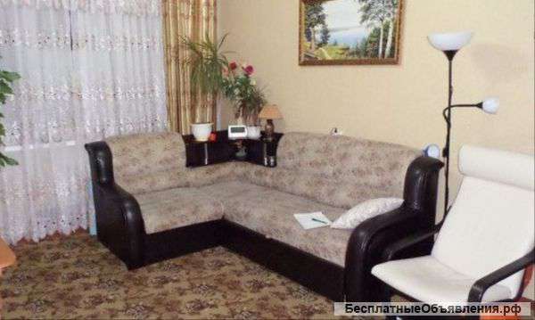 Четырёхкомнатную квартиру Чкаловский / Вятская