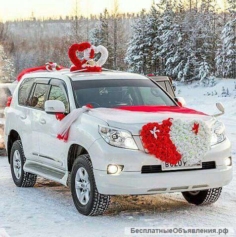 Свадебное украшения на машину