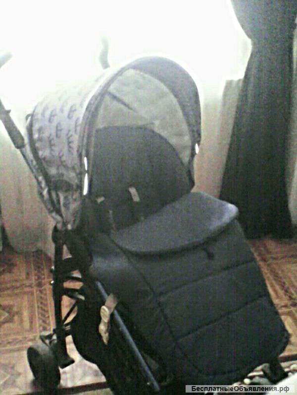 Детская коляска