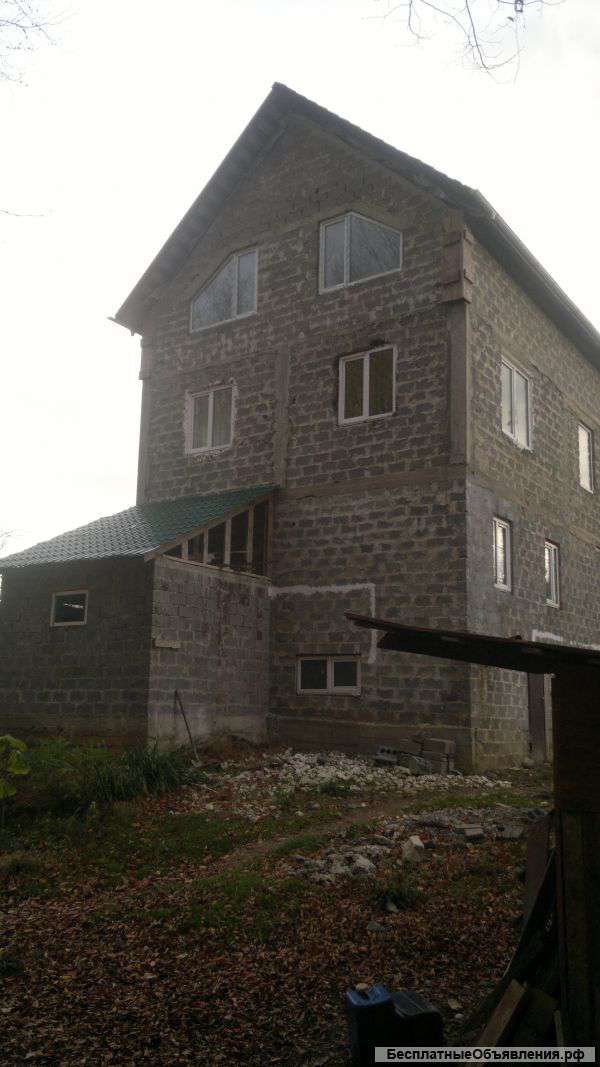 Дачный земельный участок с домом