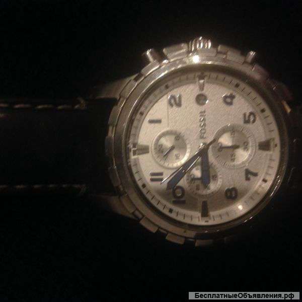 Мужские часы фирмы Fossil