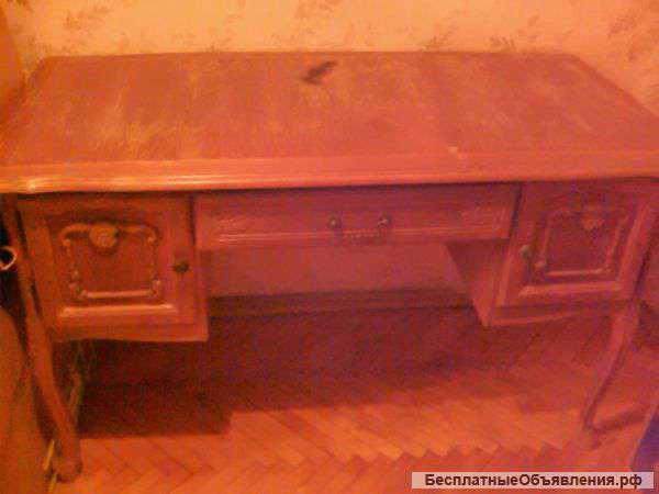 Стол письменный Румыния