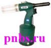 Заклепочник пневматический