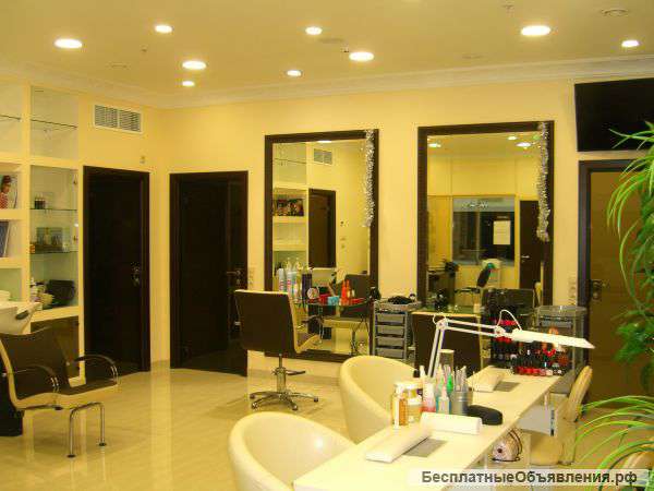 Приглашаем на работу Парикмахеров универсал, мастеров ногтевого сервиса, касметологов