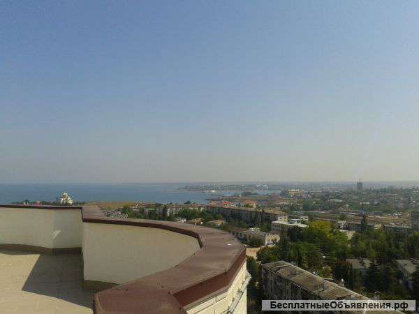Двухуровневый пентхаус с видом на море
