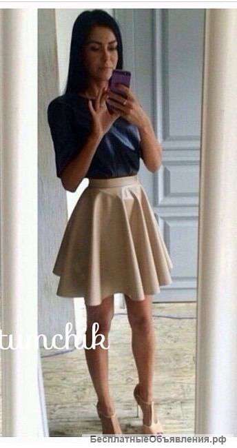 Женский костюм из ЭКО-кожи