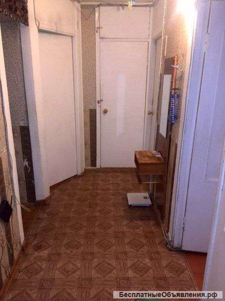 Сдам помесячно комнату