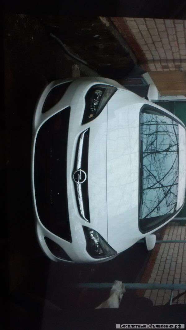 Автомобиль Opel Astra