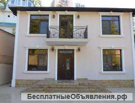 Дом на берегу реки в Сочи