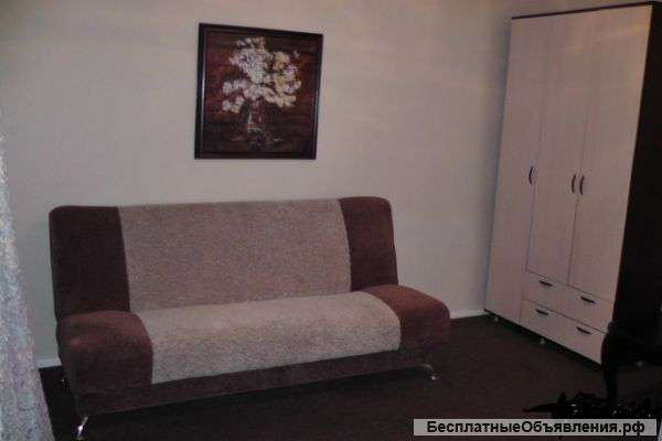 1-я квартира на Парижской Коммуне(Центральный р-н)