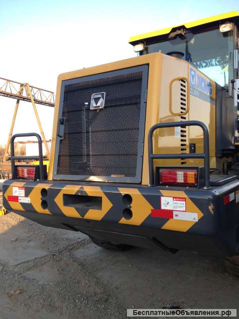 Фронтальный погрузчик XCMG LW300FN (ZL30FV)