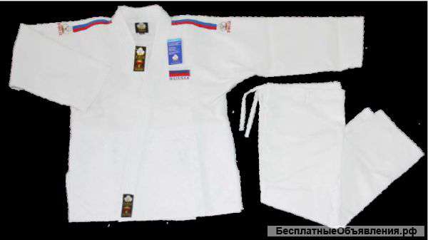 Спортивное кимоно для единоборств