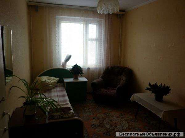 Сдается комната на подселение Дианова 18