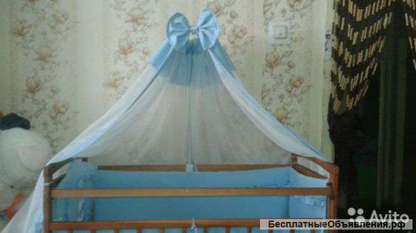 Детская кроватка, маятник