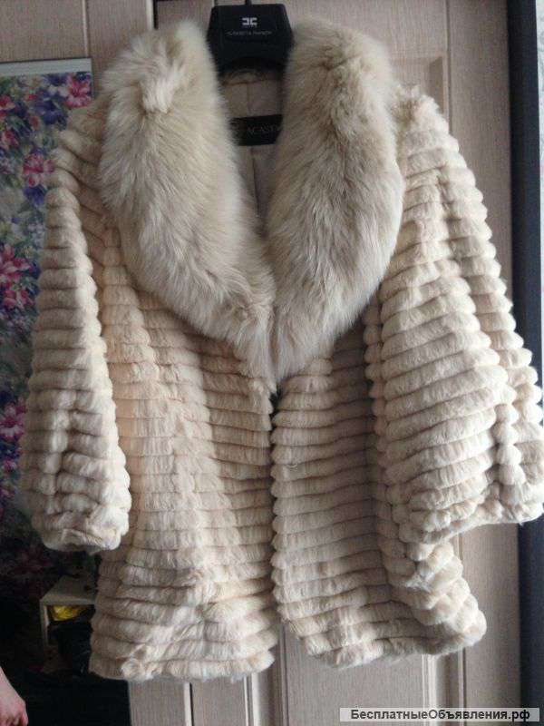 Шуба из кролика, воротник песец