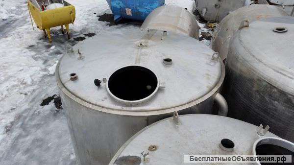 Емкости нержавеющие, объем 6 куб.м.