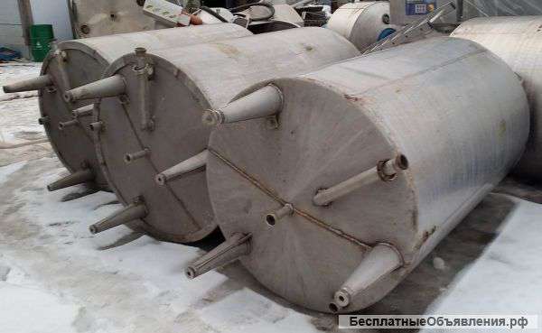 Емкости нержавеющие, объем 2 куб.м.