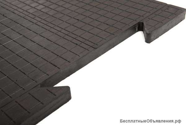 Звукопоглощающее напольное покрытие из резины для производственного цеха