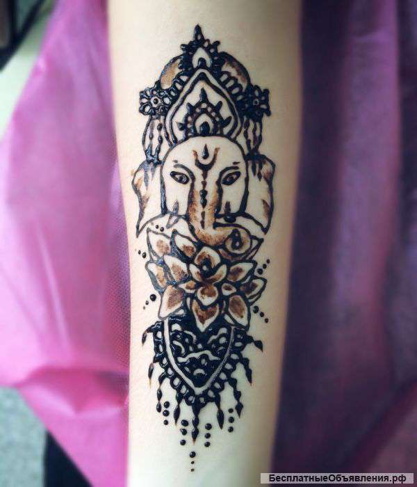 Требуются модели на мехенди и оформление бровей