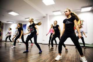 Dance MIX - танцы для девочек 10 - 14 лет