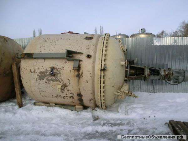 Реактор нержавеющий, объем 5 куб.м.