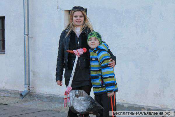 Девушка из Эстонии просит помощи у Россиян