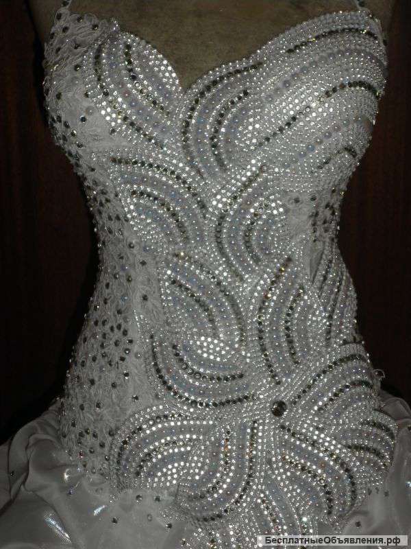 Свадебные платья