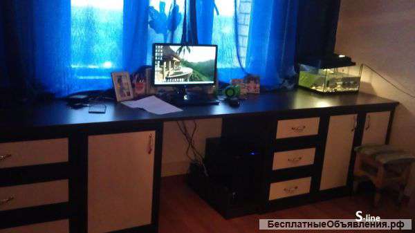 Компьютерные столы на заказ,Тумбы