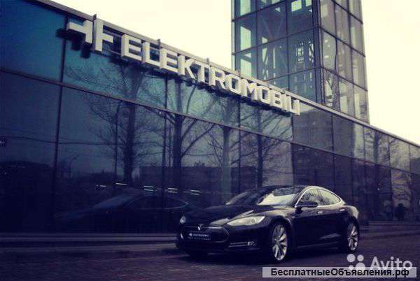 Tesla Model S, 2014