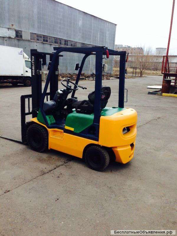 Погрузчик коматсу 2003 год