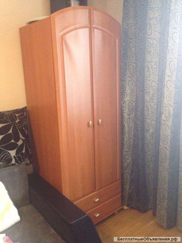 Мебель в гостиную, шкафы б/у