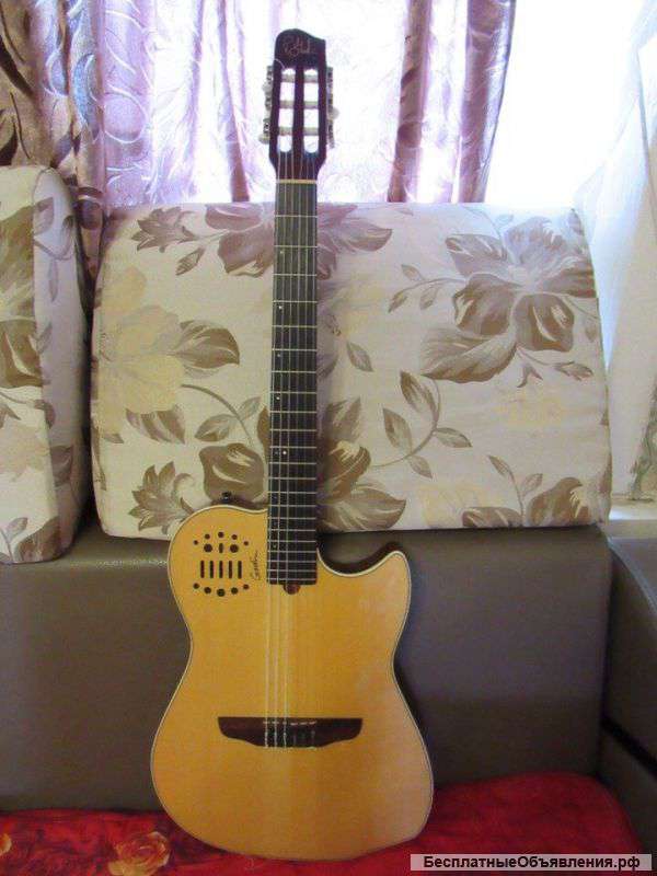 Godin Multiac Nylon SA