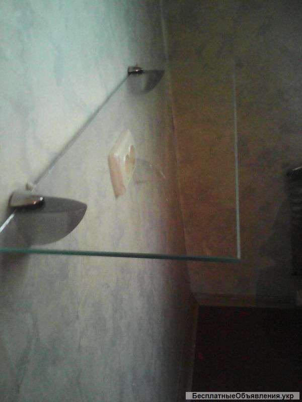 Стеклянные полки