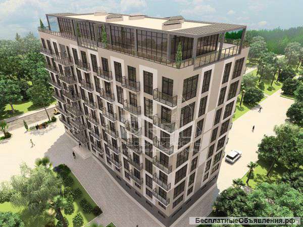 От моря 900 метров