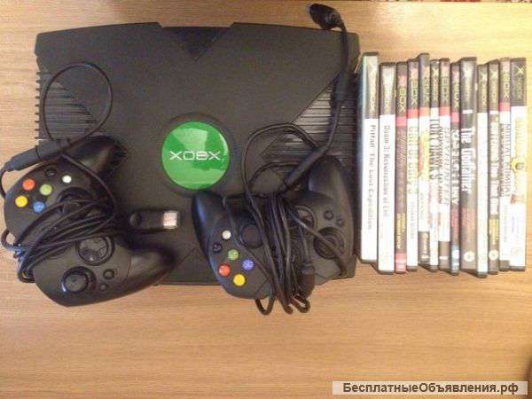 Xbox Original (+ 14 игр и 2 джойстика)
